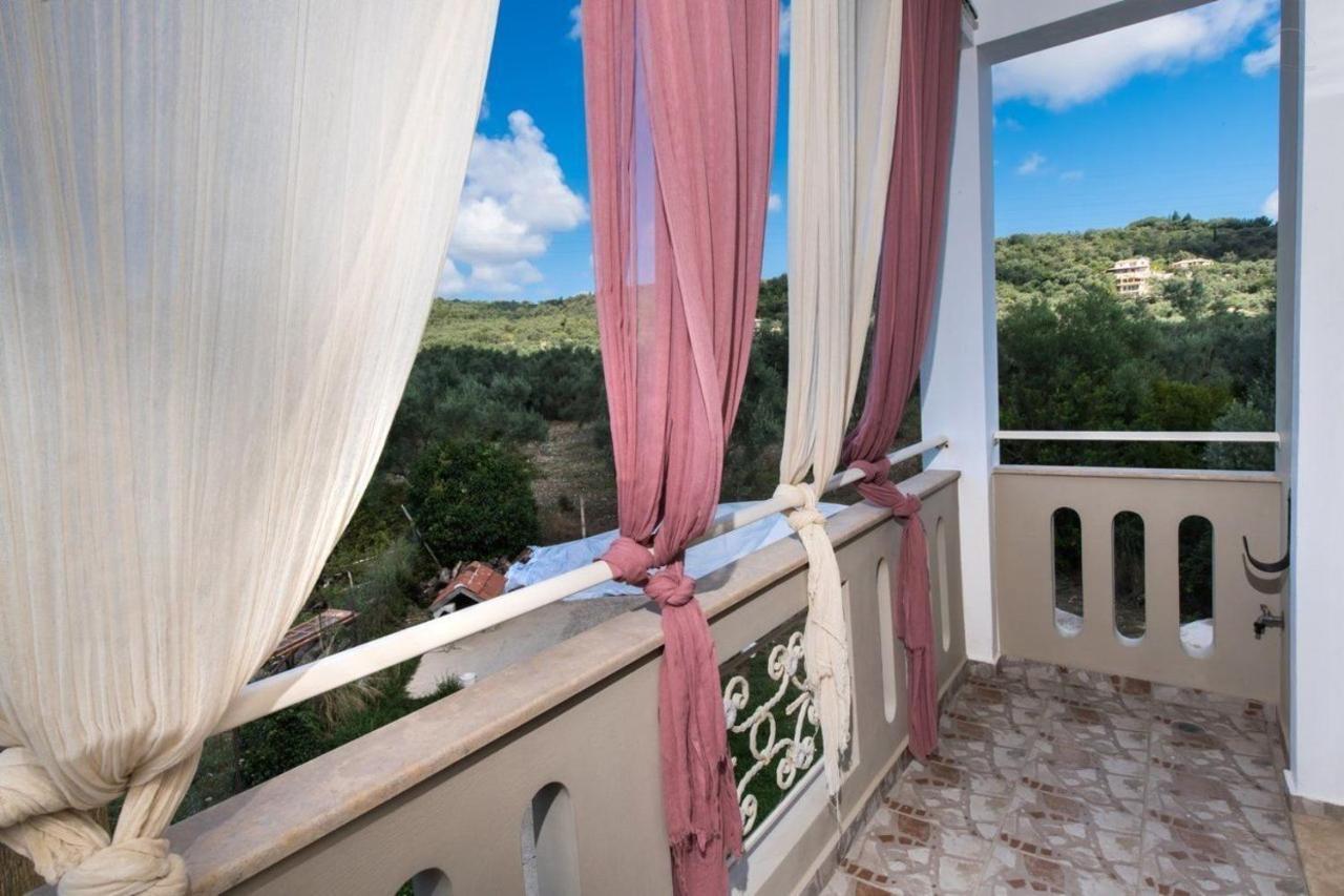 Villa Fairies Ligia Eksteriør billede